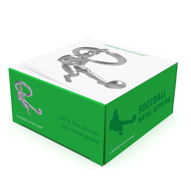 Metalmorphose.lt metalinis raktų pakabukas FUTBOLO ŽAIDĖJAS. 3D futbolininko figūra su kamuoliu, dinamiškas smūgio momentas, premium cinko lydinys, plieno žiedas. Iš SPORTO PASAULIS kolekcijos.